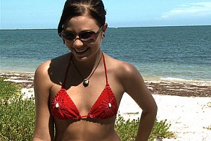 多毛女同与人妖野外直播